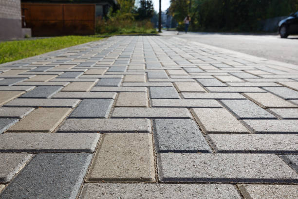 Best Driveway Paving Contractor  in Talahi Island, GA